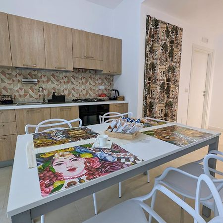 Appartamento Magi House Syracuse Esterno foto